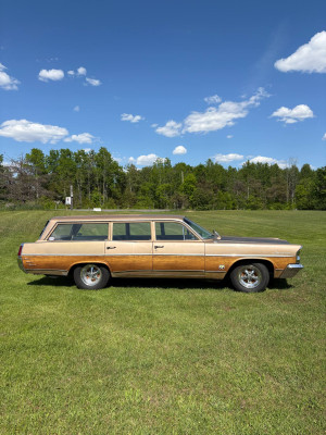 1963 Pontiac Catalina wagon