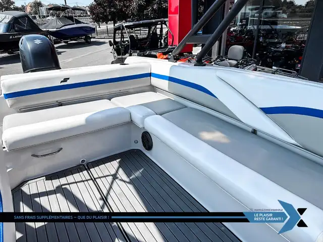 2023 STARCRAFT SVX 211 OB 140hp deck boat bateau Ponte in Powerboats & Motorboats in Laval / North Shore - Image 14