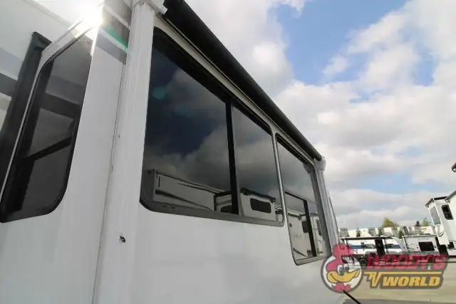 2026 ALLIANCE RV AVENUE 32RLS in Travel Trailers & Campers in Abbotsford - Image 15