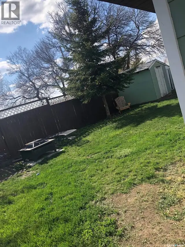 310 DOMINION ROAD Assiniboia, Saskatchewan in Houses for Sale in Moose Jaw - Image 15