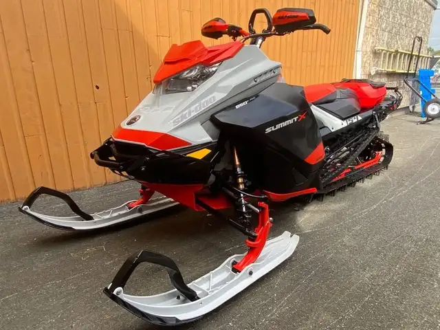 2021 SKIDOO SUMMIT 850 TURBO (FINANCING AVAILABLE) in Snowmobiles in Strathcona County - Image 4