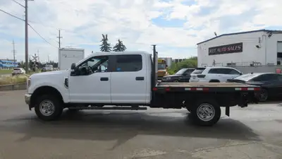 2019 FORD F-350 XLT CREW CAB FLATDECK GAS New Arrival...... - V8 6.2 L GAS Engine - Automatic Transm...