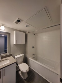Welcome to 412 Lisgar Located on the corner of Kent and Lisgar in the heart of the Somerset neighbou... (image 4)