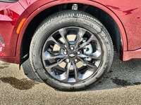 This Dealership Service Loaner Demo 2025 Dodge Durango GT AWD has the 3.6L Pentastar Vvt V6 W/Ess en... (image 5)