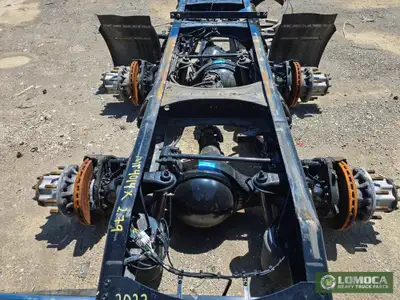Rockwell MT40-14T Tandem Cutoff 2.79 ratio with Peterbilt air leaf Suspension - Capacity: 40,000 lbs...