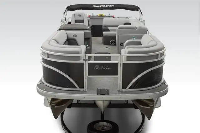 2026 Sun Tracker SportFish 22 XP3 TRITOON -pontoon boat in Powerboats & Motorboats in Prince Albert - Image 11