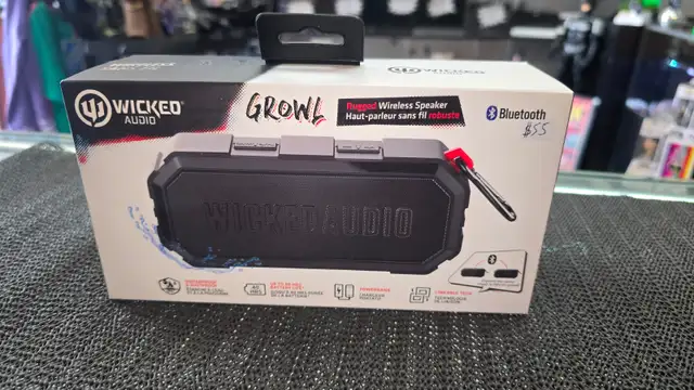 Wicked Audio Growl Bluetooth Speaker (NIB) in Speakers in Hamilton - Image 2