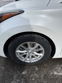 Auto Global - Montréal 2015 Hyundai Elantra JAMAIS ACCIDENTÉE Sieges Chauffants Air Climatisée, Mags... (image 7)