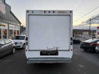 Welcome to AUTOLANE & CYCLE INC Engine: 8 Cylinder Engine 6.2L/379CI Safety Equipment Side Impact Be... (image 6)