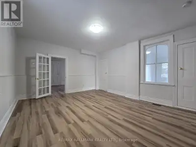 Fantastic country-style home set on approximately 2 acres of land, offering privacy, open space, and...