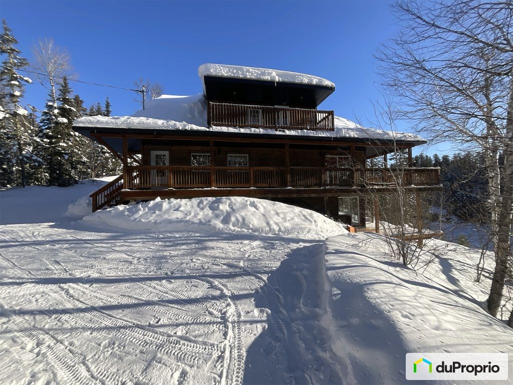 $590,000 - 2 Storey for sale in St-Honore-De-Chicoutimi — photo 3
