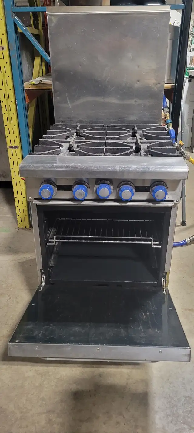Commercial 4 Burner Gas Range with Oven (Imperial IR-4) USED in Industrial Kitchen Supplies in City of Toronto - Image 2