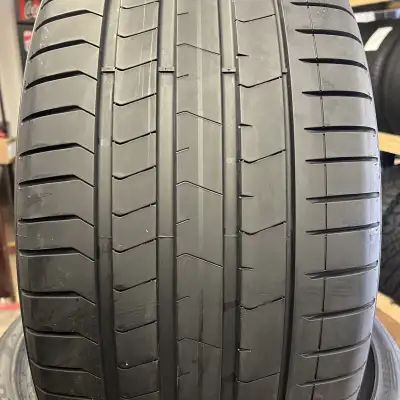 2 x 285/35/23 PIRELLI p zero Summer tires about % 80 tread left Dot2022 good condition 285.35.23 pir...