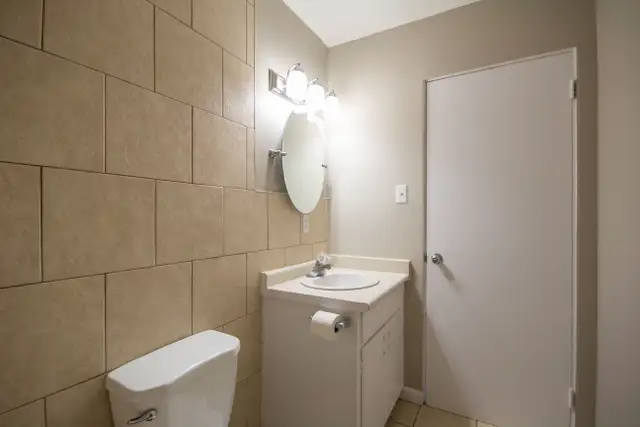 ALL INCLUSIVE - Westwood Garden Apts 1BR Apt Available Now in Long Term Rentals in Kitchener / Waterloo - Image 14
