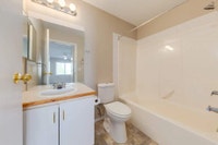 Amenities: Fitness Centre • Resident Lounge • Heat & Water Included Suite & Building: Bachelor, one-... (image 7)