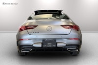Seulement 90 KM ! Ensemble de Garnitures Exclusifs, Ensemble de Nuit AMG, Ensemble de style AMG, Cam... (image 2)