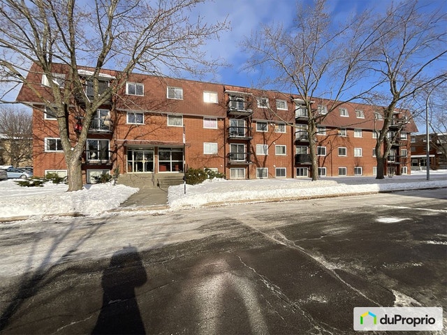 $269,000 - Condominium for sale in Longueuil (Vieux-Longueuil) — photo 1