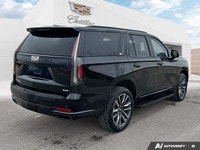 Command the road in this 2024 Cadillac Escalade 4WD Sport. Its potent 6.2L V8 engine, boasting 420 h... (image 4)