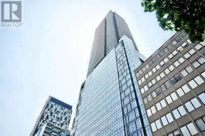 3503 - 488 UNIVERSITY AVENUE Toronto (University), Ontario