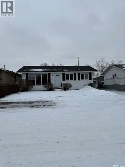 If you are looking for a community that is both close to the city and offers the convenience of many...