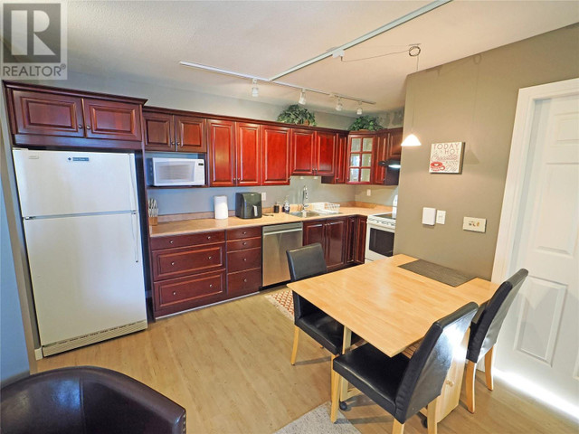 6375 Whiskey Jack Road Unit# 307 Big White, British Columbia in Condos for Sale in Penticton - Image 4