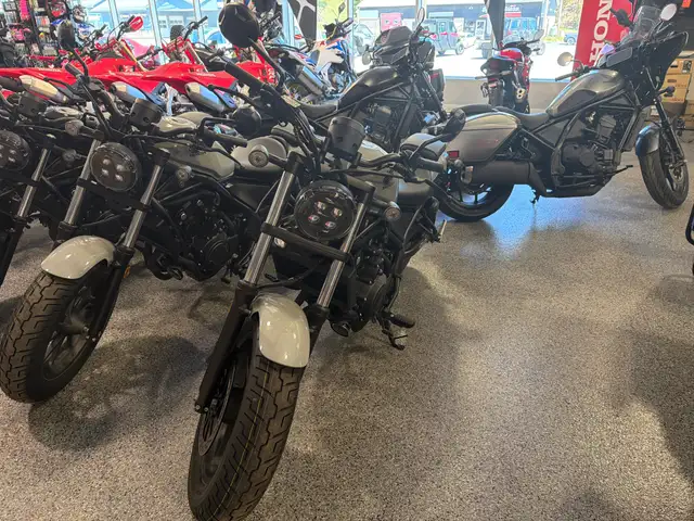 2026 HONDA MC REBEL 500 Gray Ask us about Extended Warranty in Street, Cruisers & Choppers in Canada - Image 3