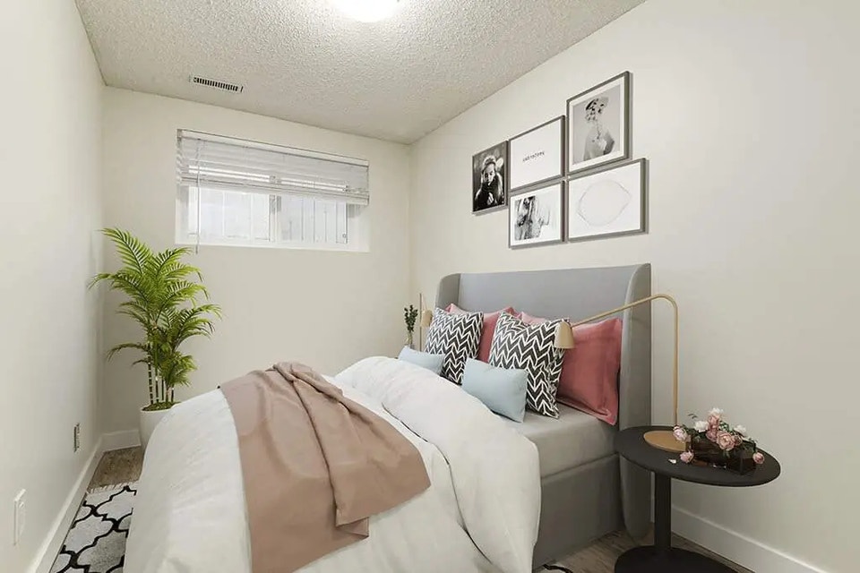 Townhomes with In Suite Laundry - Copperfield Cove - House for R 5