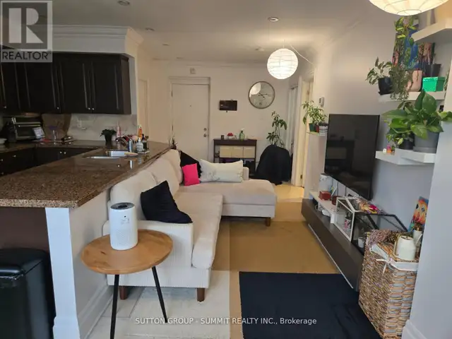 104 - 2615 KEELE STREET Toronto (Maple Leaf), Ontario in Long Term Rentals in City of Toronto - Image 4