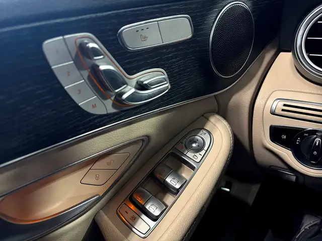2021 Mercedes-Benz C-Class C300|4MATIC|AMGPKG|NAV|WOOD|CREAMLEAT in Cars & Trucks in City of Toronto - Image 17