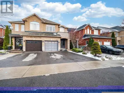 House And Home Calling! Beautifully Updated Home With Comfort And Design In Mind. Landscape Front/Ba...