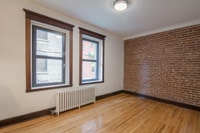 Akelius two bedroom apartment for rent. Located near Claremont in the Notre-Dame-De-Grace neighborho... (image 2)