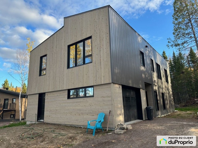$524,000 - 2 Storey for sale in St-Felicien — photo 2