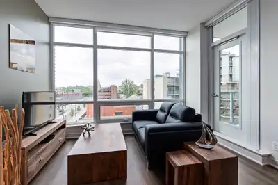 Use promo code "KIJIJI5" in your inquiry to enjoy a special discount! UNDERWOOD BUILDING FULLY FURNI...