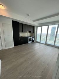 2BR 1WR Condo Apt in Mississauga near Confederation & Burnhamtho