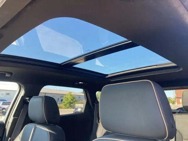 2024 Chevrolet Blazer Premier AWD | 360 Camera in Cars & Trucks in Hamilton - Image 17