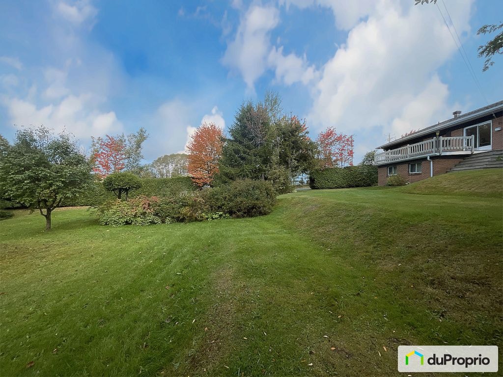 $344,900 - Bungalow for sale in Lac-Etchemin — photo 3