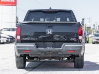 Experience the perfect blend of pickup capability, everyday comfort, and Honda reliability with the... (image 5)