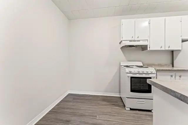 Sun Ray Manor Apartments - 1 Bedroom, 1 Bath A Apartment for Ren in Long Term Rentals in Windsor Region - Image 9