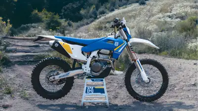 WE SHIP EVERYWHERE ~ EASY FINANCING OPTIONS ~ WE TAKE TRADES ??Parts ?Sales ?Service ?? Vancouver ?...
