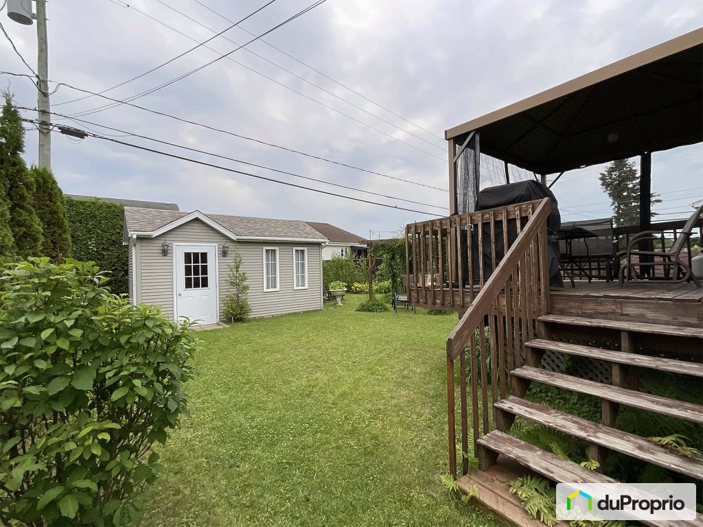 26e avenue — photo 2