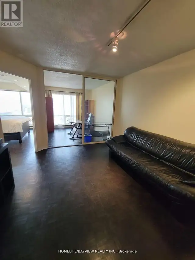 2902 - 1001 BAY STREET Toronto (Bay Street Corridor), Ontario in Condos for Sale in City of Toronto - Image 4
