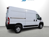 SAEFTY INCLUDED ACCIDENT FREE SERVICE RECORDS Very Clean RAM 2500 HIGH ROOF TRADESMAN 136-in with Au... (image 6)