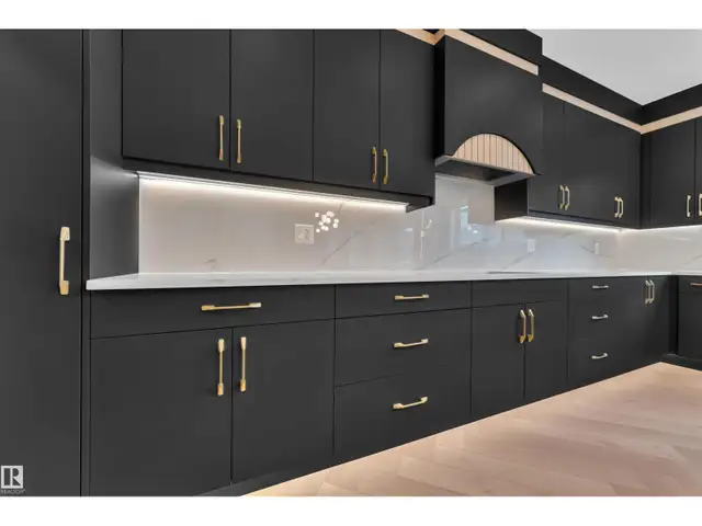 247 166 AV NE Edmonton, Alberta in Houses for Sale in Strathcona County - Image 14