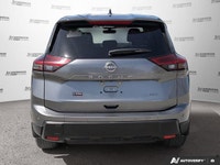 This Nissan Rogue boasts a Intercooled Turbo Regular Unleaded I-3 1.5 L/91 engine powering this Vari... (image 4)
