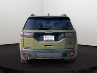This Jeep Cherokee has a dependable EJN 1.6L I-4 EP Turbo Hybrid engine powering this Variable trans... (image 4)