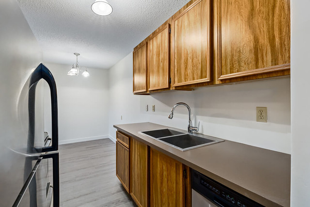 Affordable Apartments for Rent - Chancellor Gate - Apartment for in Long Term Rentals in Saskatoon - Image 2