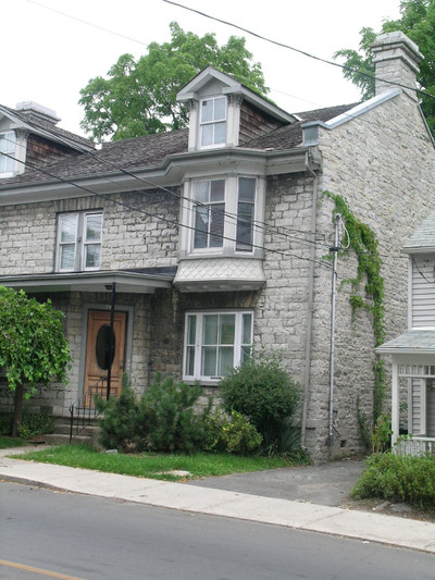 23 West Street, Kingston K7L 2S2  Unit one Available May l st