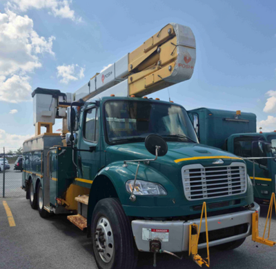 2011 FREIGHTLINER POSI 500-55 BUCKET TRUCK UNIT FEATURES 2011 FREIGHTLINER M2 106 CUMMINS 8.3L DIESE...