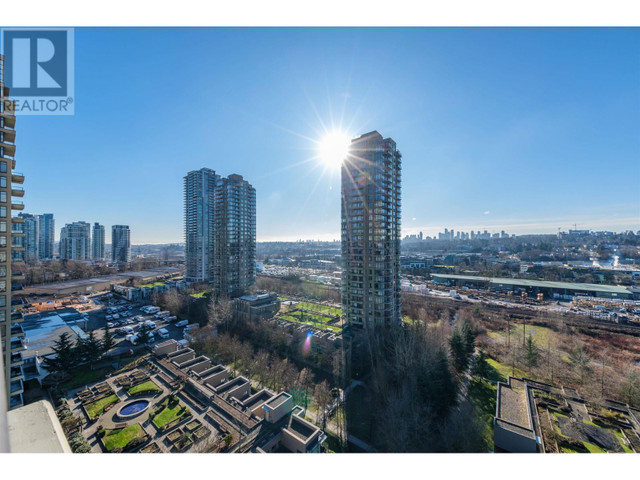 1802 4182 DAWSON STREET Burnaby, British Columbia in Condos for Sale in Burnaby/New Westminster