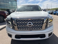 2018 NISSAN TITAN PLATINUM RESERVE 4X4 * ACCIDENT FREE CARFAX * LOW KM * 360 CAMERA FEATURES INCLUDE... (image 8)